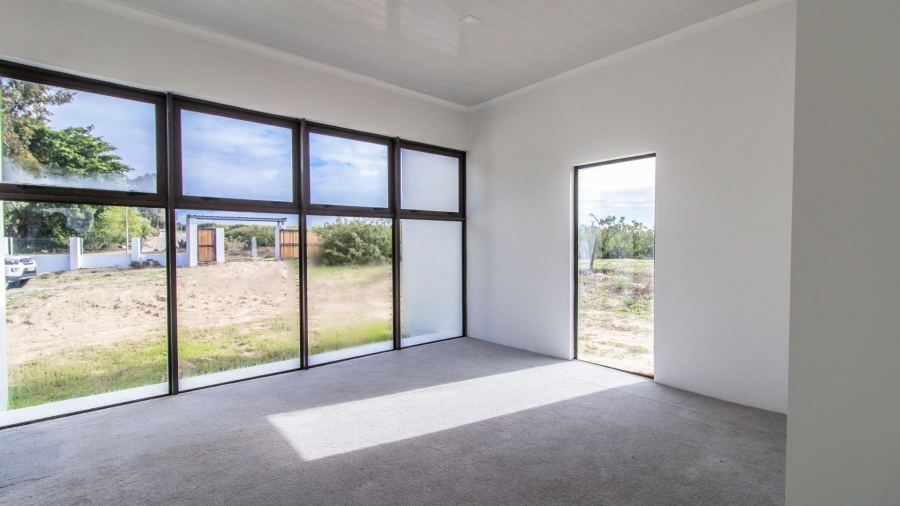4 Bedroom Property for Sale in Hopefield Western Cape